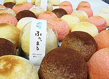 出雲神菓ふわまる(バニラ・チョコ・苺・プリン4個詰め合わせ)