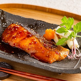 魚匠えびす 鮭の照焼と昆布〆セット 和風惣菜【送料込み】【二重包装不可】【お届け不可地域：離島】