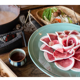 猪肉肩ロース2mmスライス鍋物用【送料込み】