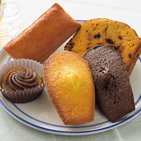 【お中元2025】銀座コージーコーナー ガトーセレクション G30S スイーツ 洋菓子【送料込み】【二重包装不可】【お届け不可地域:離島】_714