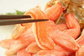 北海道特産品 かに 特選・生冷本ずわいフルポーション棒(500g)かにしゃぶ用 【送料込み】
