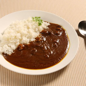 神戸ビーフすじカレー(200g×5個)【送料込み】【ひょうご・神戸オンライン物産展】