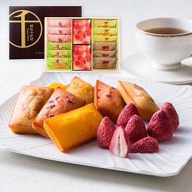 【お歳暮2025】銀座千疋屋 銀座いちごショコラ＆フィナンシェ スイーツ 洋菓子【送料込み】【二重包装不可】【お届け不可地域：離島】