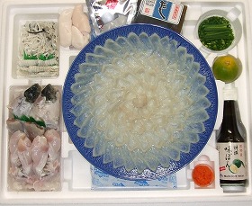 山口県特産 ふぐ とらふくフルコース尺一セット(約5人前)【送料込み】【お届け不可地域:北海道・沖縄・離島】
