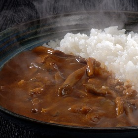 れすとらん 100年民家 黒釜 のきのこと近江牛のカレー7食セット カレー【送料込み】【二重包装不可】【お届け不可地域：離島】