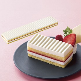 味の素 冷凍 GFC533フリーカットケーキ いちごショート375g スイーツ 洋菓子 ホームパーティー 業務用【送料込み】【二重包装不可】