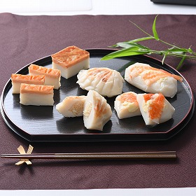 北海道・出塚水産 海鮮かまぼこセット 12個 惣菜 ホタテ えび【送料込み】【二重包装不可】【お届け不可地域：離島】