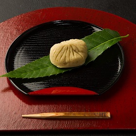 新杵堂 岐阜県中津川 国産栗きんとん10個 和菓子 スイーツ【送料込み】【お届け不可地域：離島】