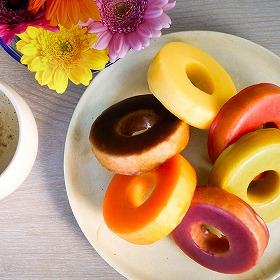 北海道 カラフルバウム6個セット スイーツ 洋菓子【送料込み】【二重包装不可】【お届け不可地域：離島】