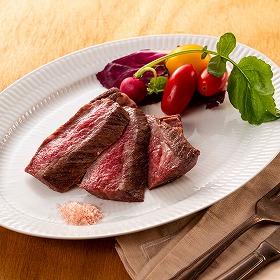 岡山 発酵熟成肉 黒毛和牛ステーキ300g ステーキ肉 牛肉【送料込み】