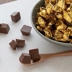 ベルギー ミルクチョコレート 560g 個包装 チョコレート チョコレート菓子 バレンタイン ホワイトデー ハロウィン 【送料込み】