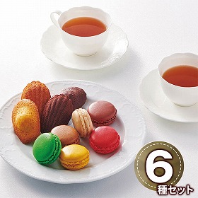 ダロワイヨ 冷蔵 マカロンドゥミセック詰め合わせ 中 MADE M 1897-763 スイーツ 洋菓子【送料込み】【二重包装不可】【お届け不可地域：北海道・沖縄・離島】