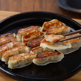 一風堂 & 博多八助 監修 ひとくち餃子セット(2種計10袋)【送料込み】
