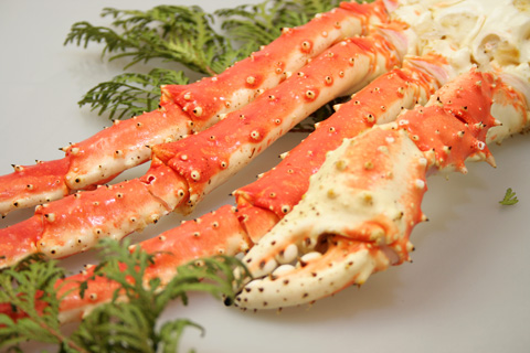 北海道特産品 かに 最高品質フルシェイプ ボイル本たらば蟹脚 1肩800g前後 送料込み の通販 お取り寄せ わが街とくさんネット