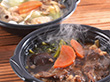 【お歳暮2023】すき焼き＆鶏の水炊き小鍋 すき焼き・鶏の水炊き各260g×各2 【送料込み】【お届け不可地域：離島】_561