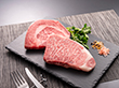 特選千屋牛ステーキ ３００ｇ 牛肉 サーロイン【送料込み】【お届け不可地域：離島】