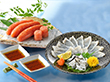 関とら本店 ふく霜降り刺身と辛子明太子詰合せ 魚介 フグ【送料込み】【二重包装不可】【お届け不可地域：離島】
